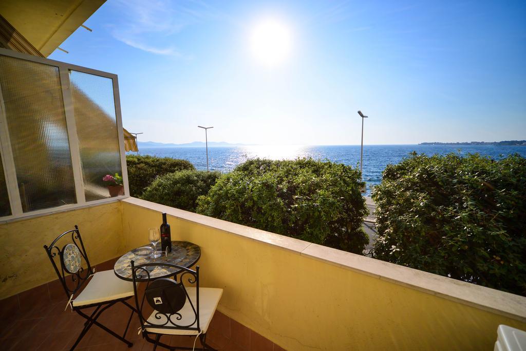 Sun Mijo Lägenhet Zadar Rum bild